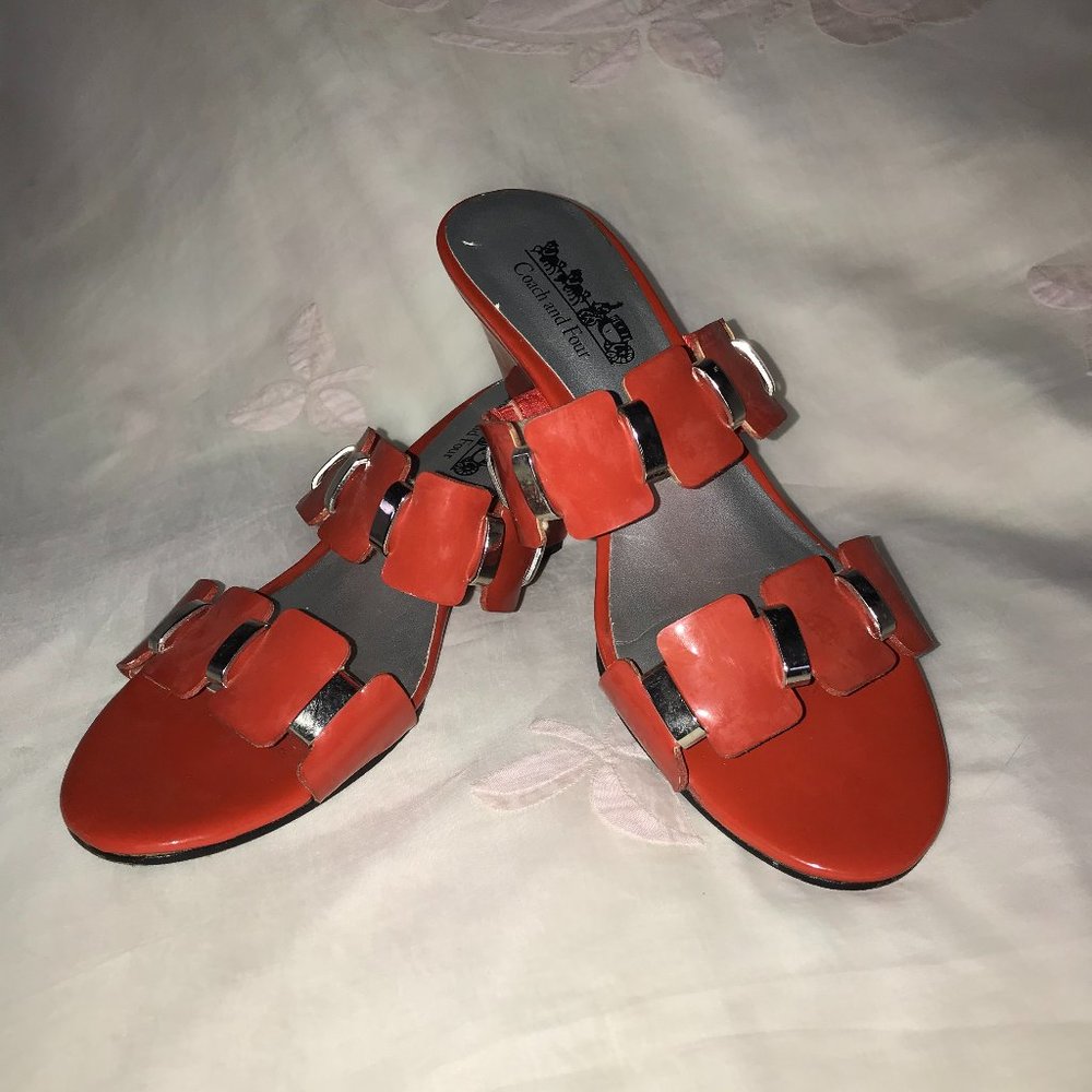 COACH AND FOUR:   ORANGE SANDALS SIZE 9